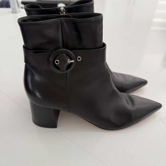 Gianvito Rossi Pointed Toe Black Leather Ankle Boots Block Heel - Picture 4 of 7